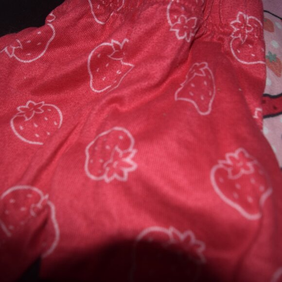 Strawberry Shortcake 3 pc pajama set 4T - Picture 5 of 6